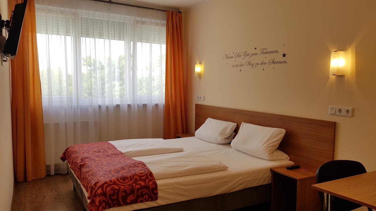 Dream Inn Hotel Regensburg Ost Kültér fotó